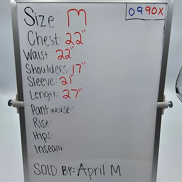 Evolution By Cyrus Womans size M Myna Button Sleeve Detail Cardigan Burgandy NEW - Picture 8 of 8